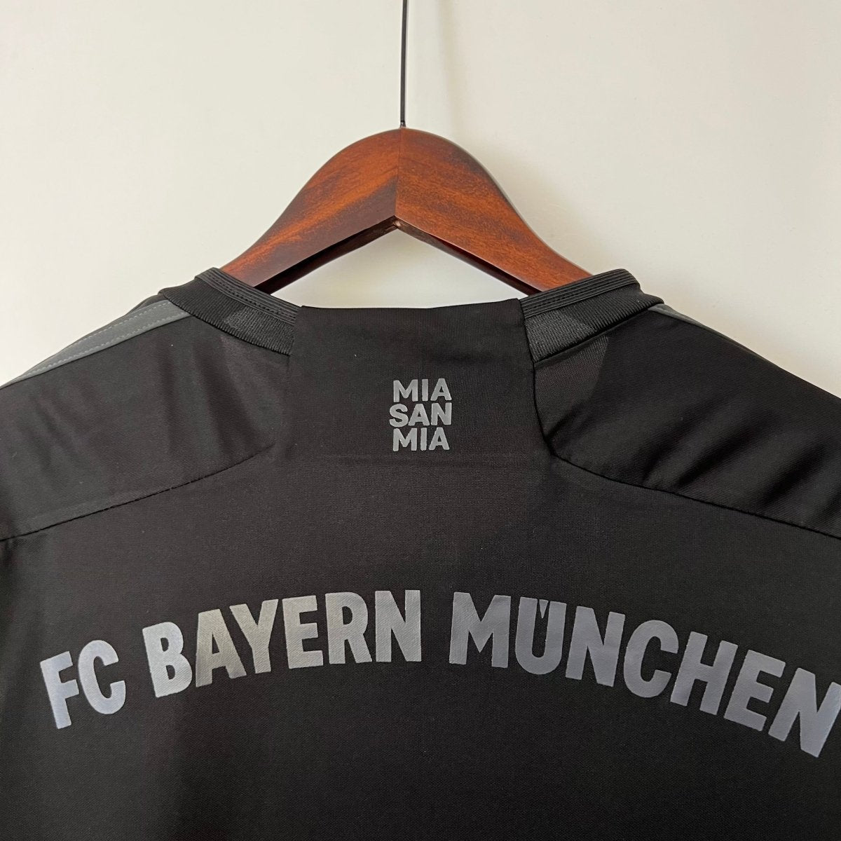 Camisa Bayer de Munique 23/24