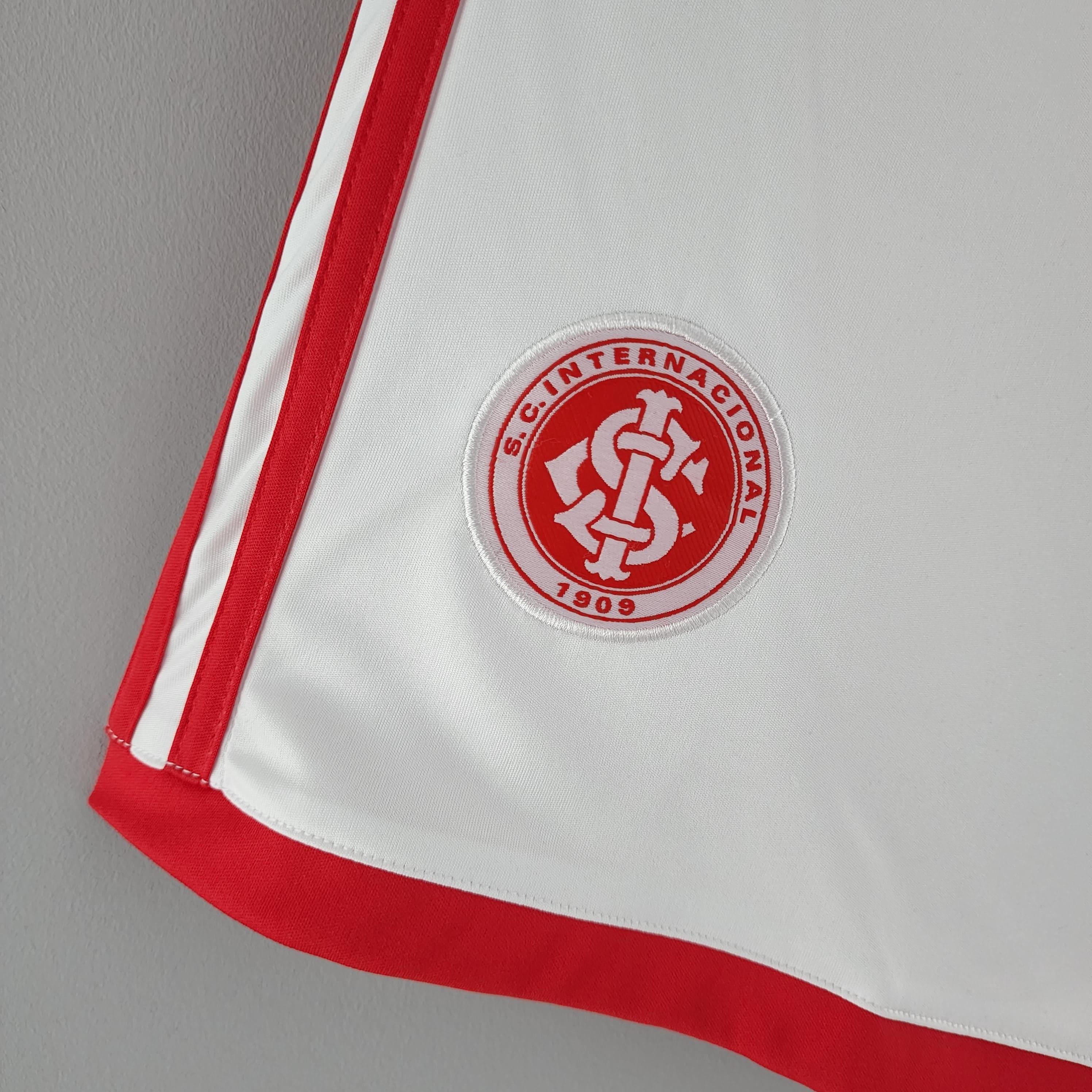 Shorts SC Internacional 2022/23 Home - FUTVERSO