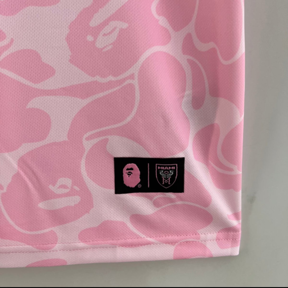 Camisa Inter Miami x BAPE - Rosa - FUTVERSO