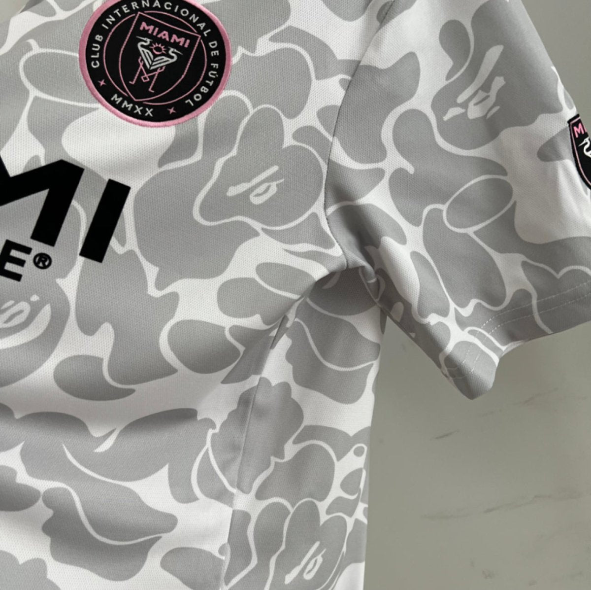 Camisa Inter Miami x BAPE - Branca - FUTVERSO