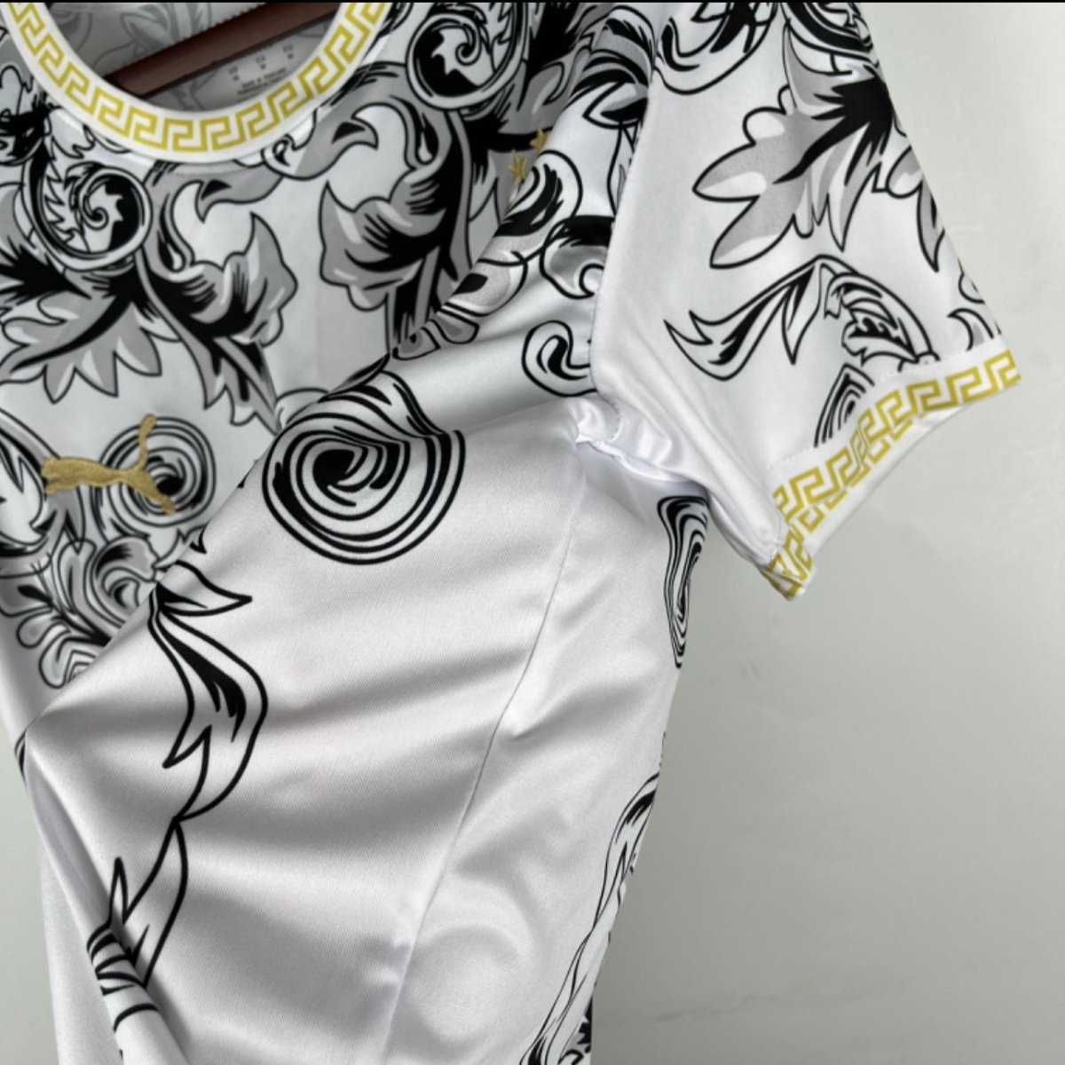 Camisa Itália 23/24 Versace - FUTVERSO