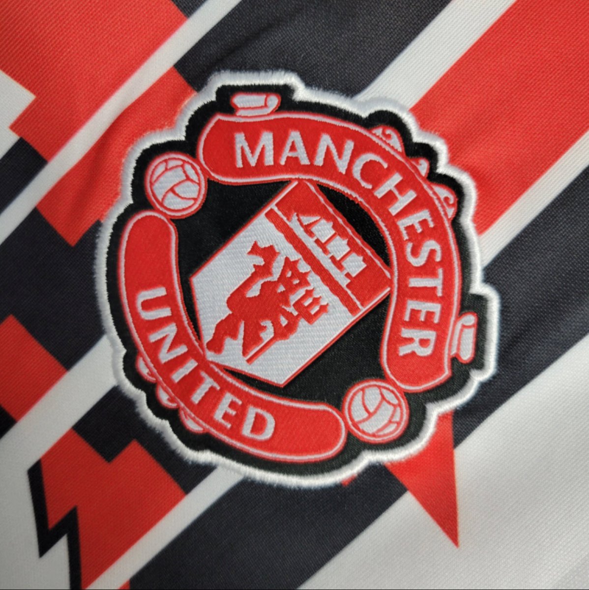 Camisa Manchester United 23/24 Special Version - FUTVERSO