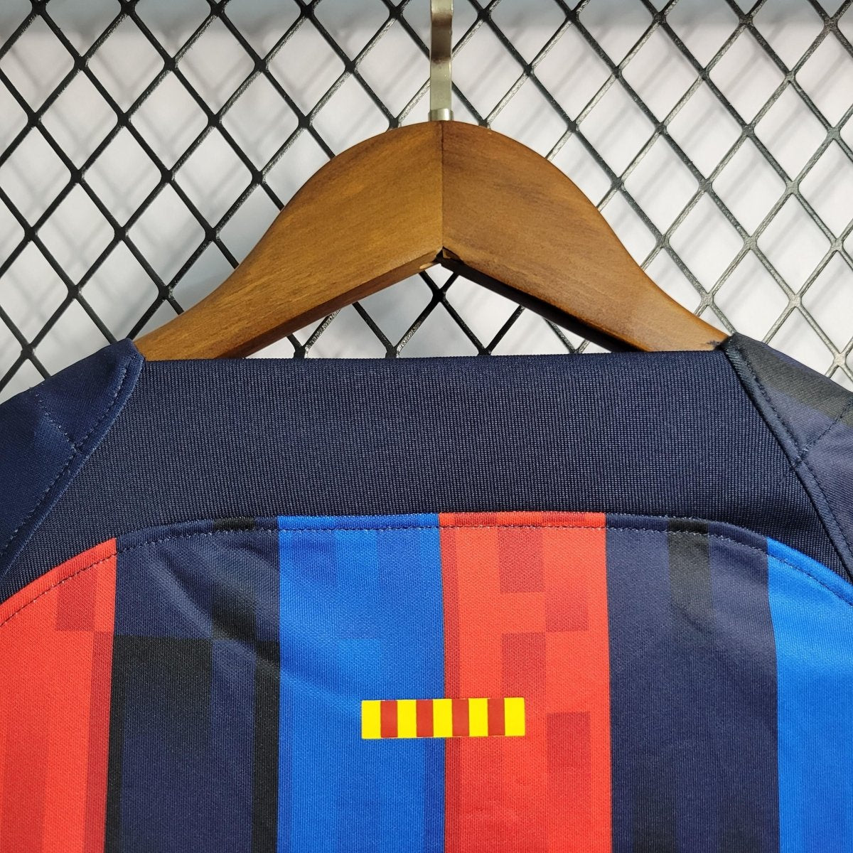 Camisa Feminina Barcelona 2022/23 Home